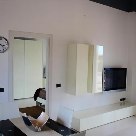 Camporeale Apart Otel